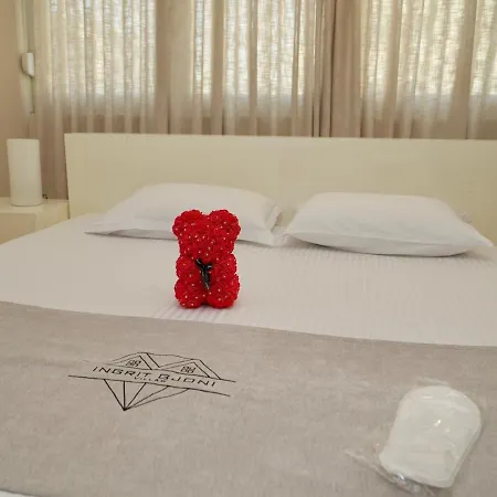 Modern 2-bedroom In Komuna E Parisit Apartment Tirana